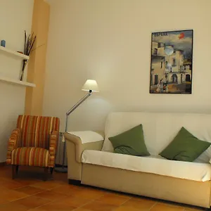 Karmapartment 2 Sevilla