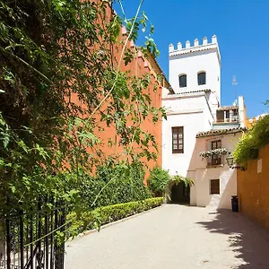 Holi-rent Puerta Judería Sevilla