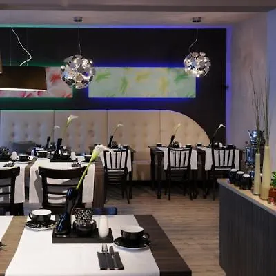 Leonardo Boutique Hotel Munique 4*,